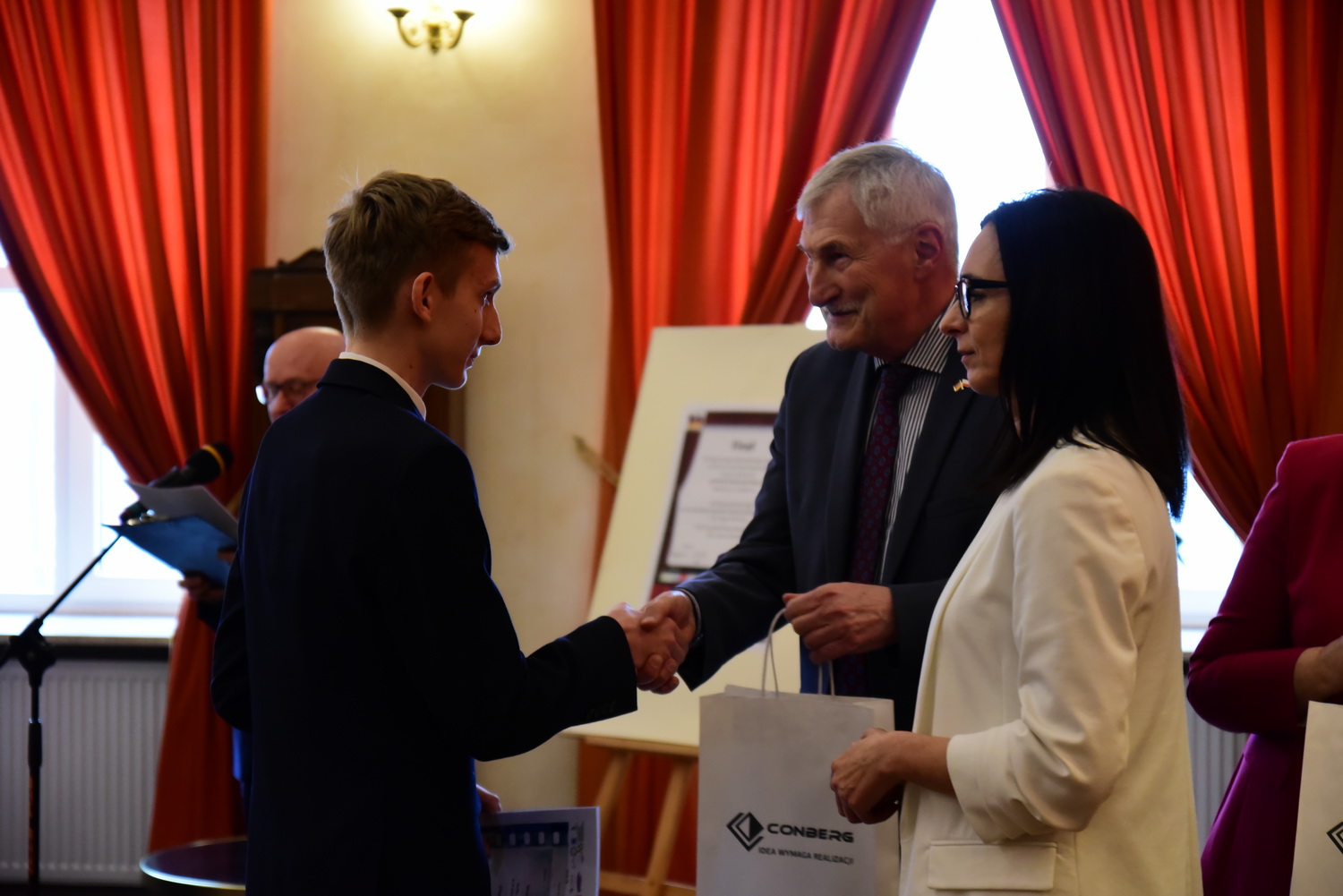 Zdjęcie DiH 2026 cz2 (21)fdfdccc0-a55b-46de-9d42-15c4e42284db.JPG w galerii Deutsch in der Hauptrolle - podsumowanie VIII edycji konkursu